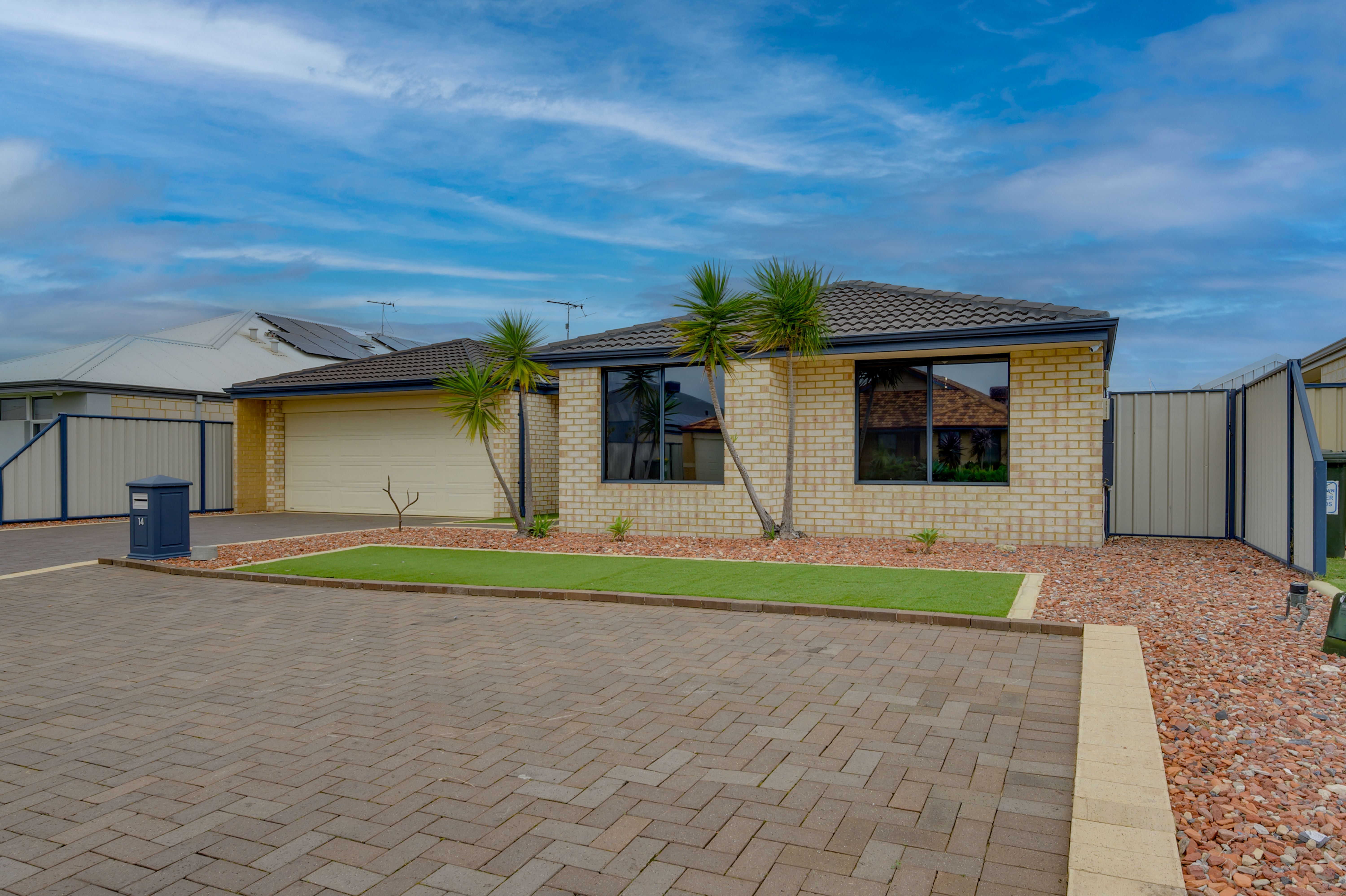 FABULOUS FAMILY HOME